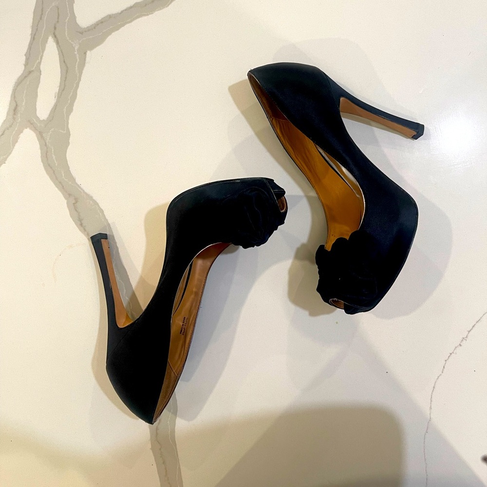 Badgley Mischka Satin Heels